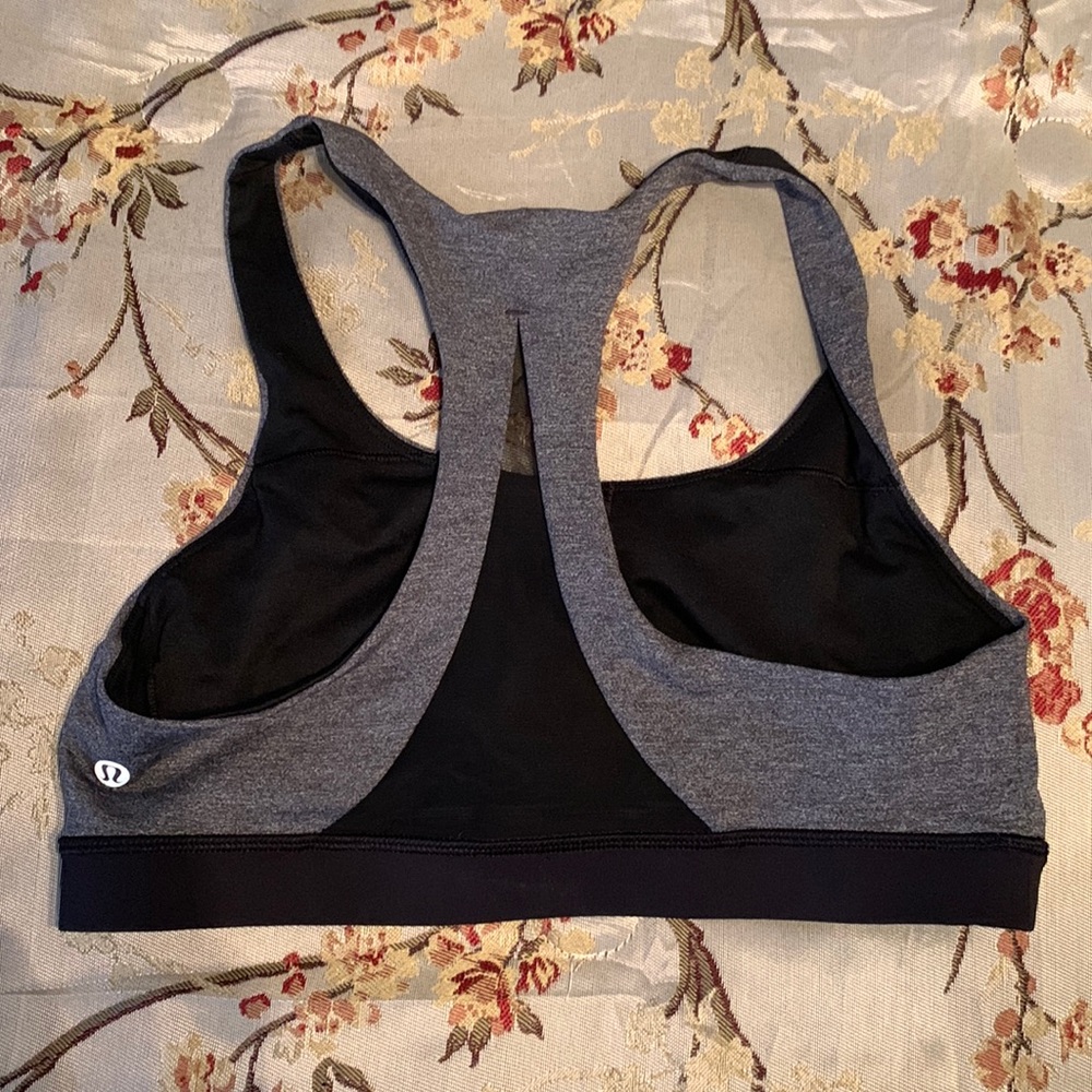 Lululemon Sports Bra, Size - Unknown, Either Small Or Medium